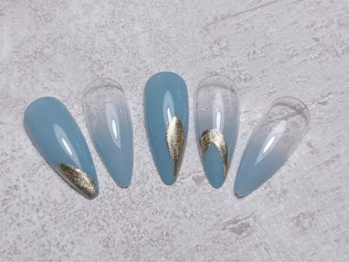 ネイル lucky nail 歌舞伎町のネイルデザイン