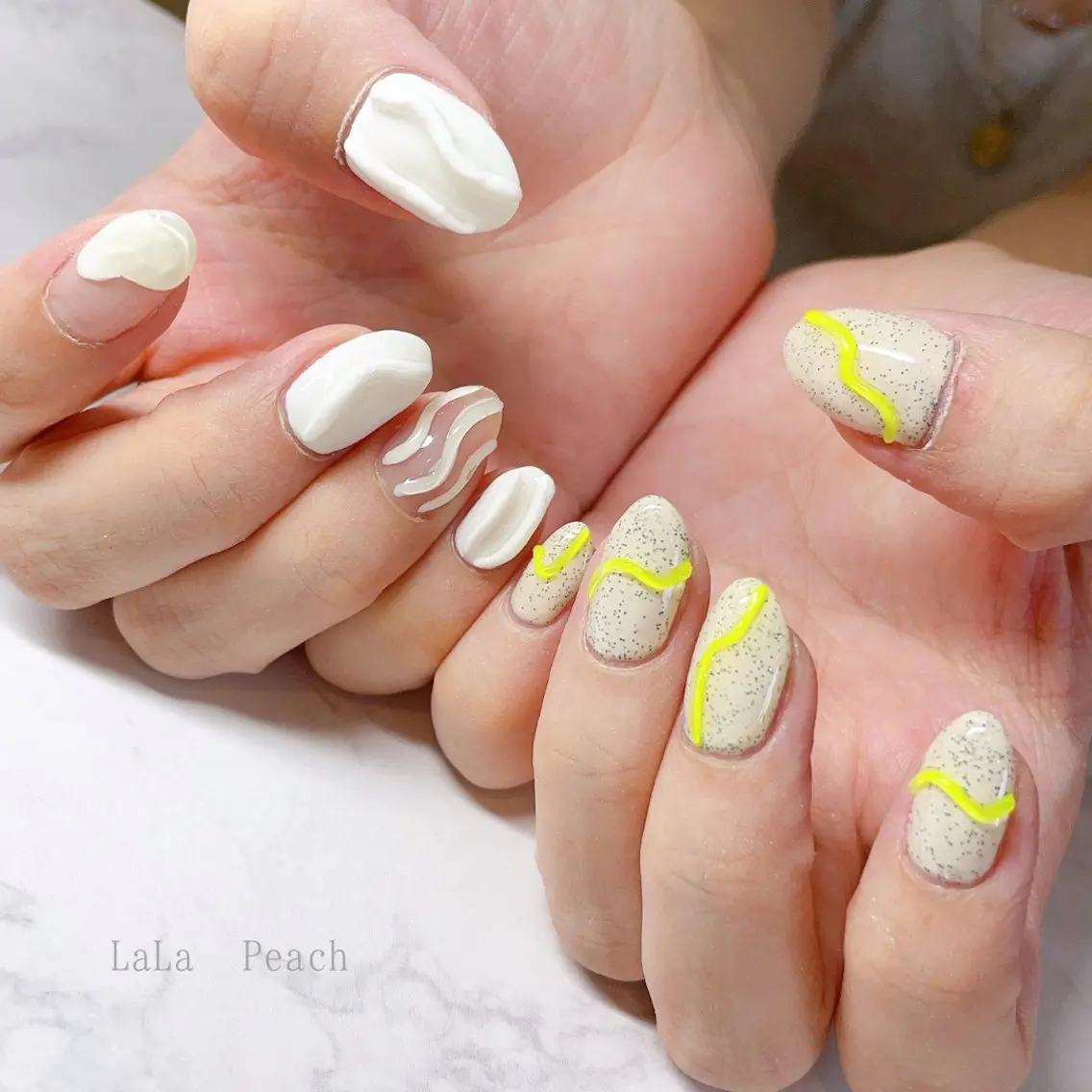 ネイル ジェルネイル ニュアンスネイル ぷっくりネイル ハンドネイル LaLa Peach 福岡のマツエク・マツパデザイン