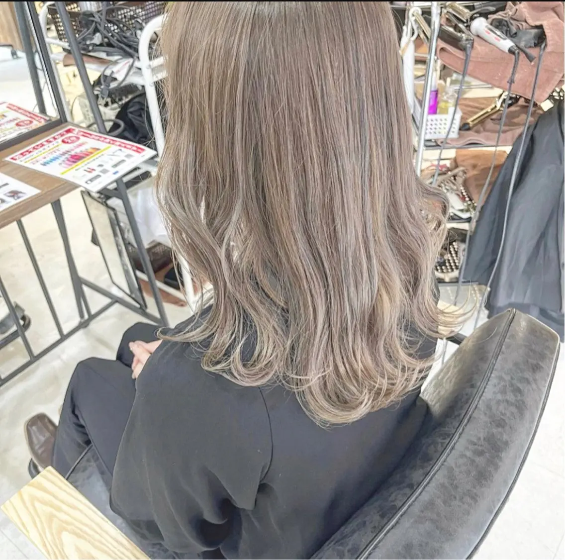 セミロング カラー ヘアアレンジ カット ヘアカラー トリートメント 似合わせ＋韓国カット ニシヤマ　マイのヘアスタイル