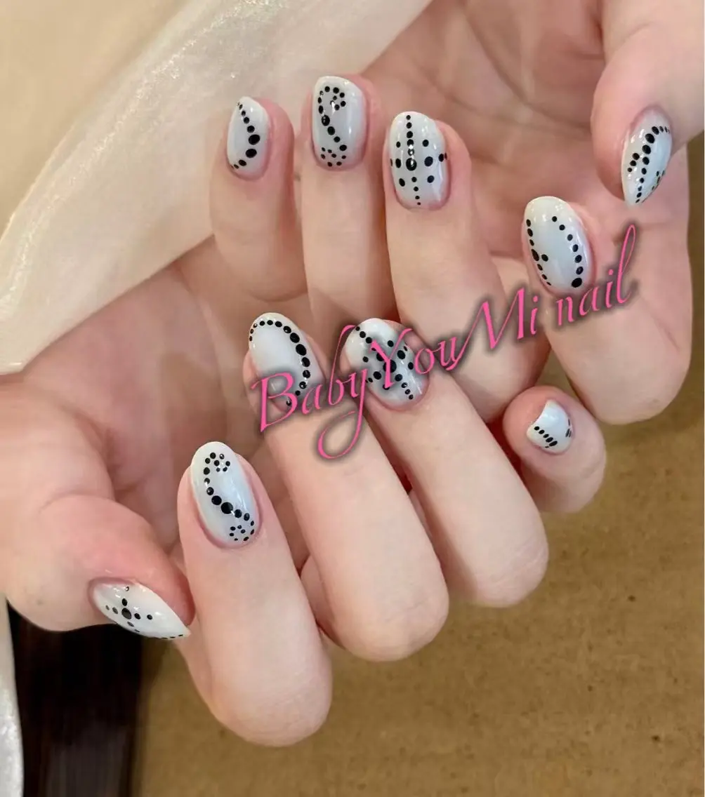 ネイル オーロラネイル チークネイル 成人式 フットネイル フレンチネイル ハンドネイル BabyYouMi nailのネイルデザイン