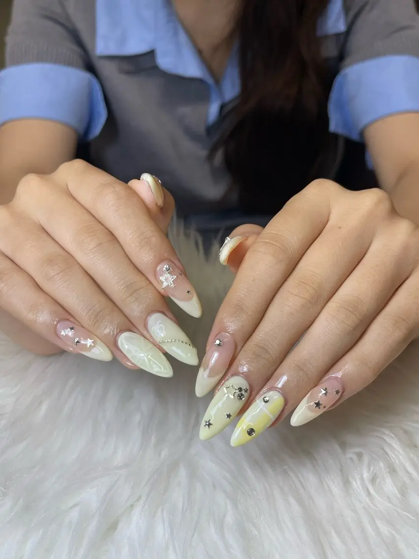 ネイル NiJi Nailsのネイルデザイン