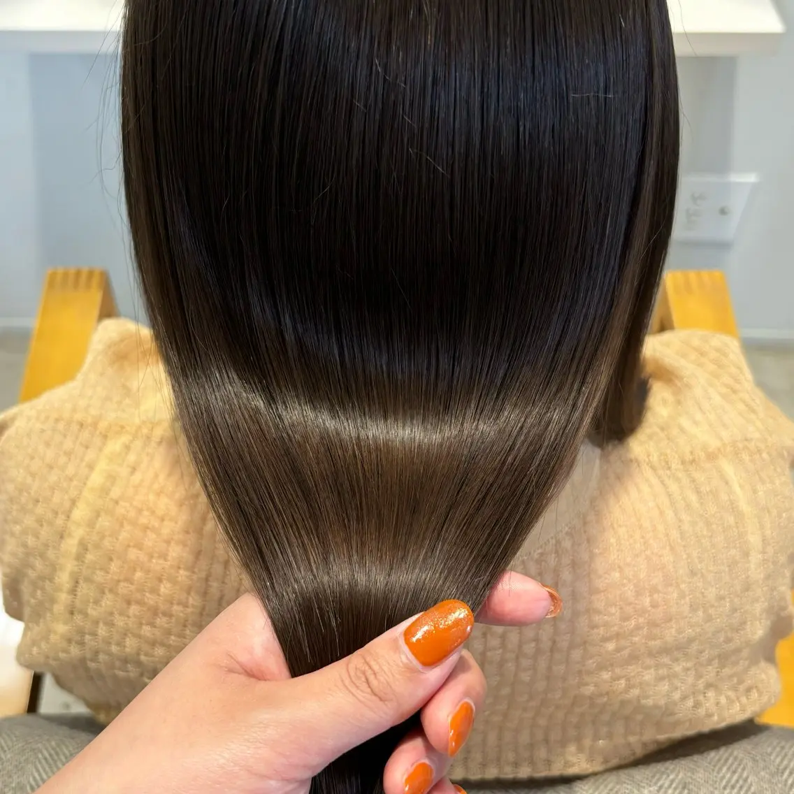 セミロング カット 縮毛矯正 トリートメント オダシマ タマキのヘアスタイル
