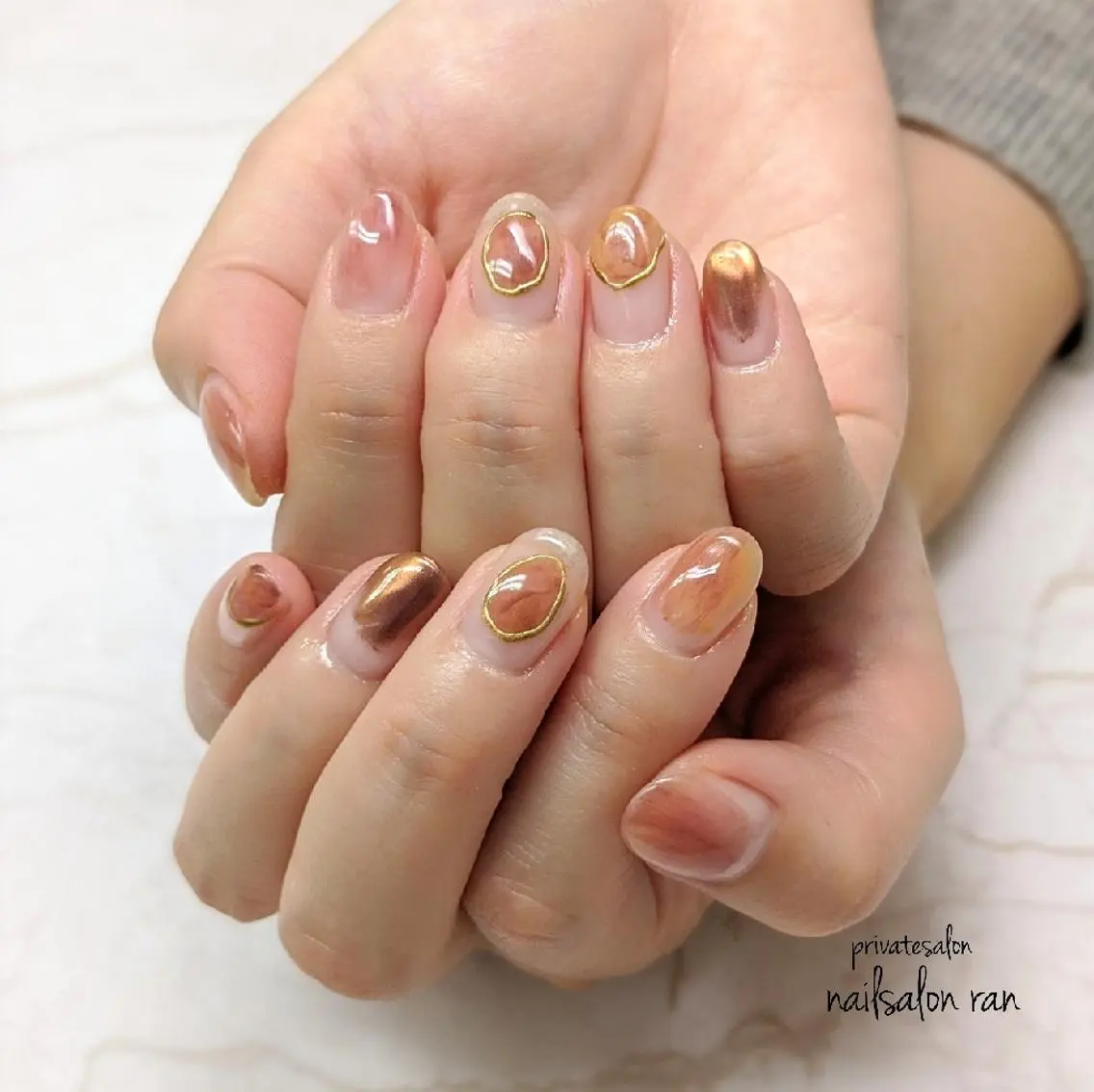 ネイル アートネイル 持ち込み ニュアンスネイル nailsalon ranのネイルデザイン