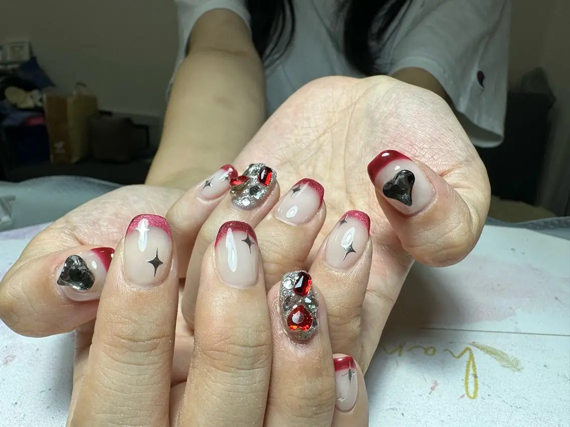 ネイル Eveネイル チップスカルプ専門店のネイルデザイン