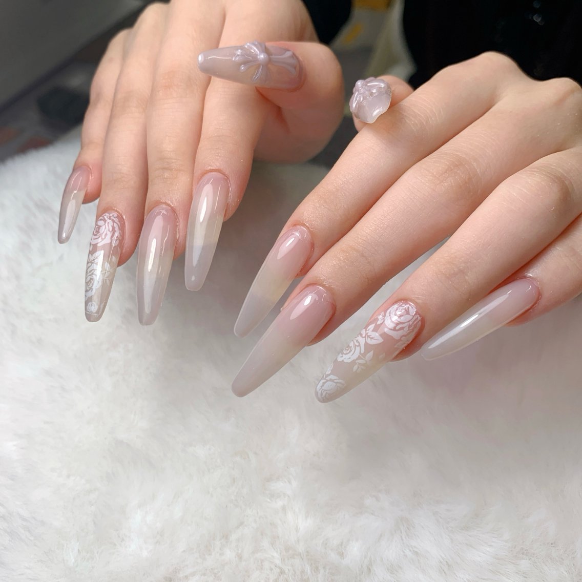 ネイル ハンドネイル Mi.o メイ✨のネイルデザイン