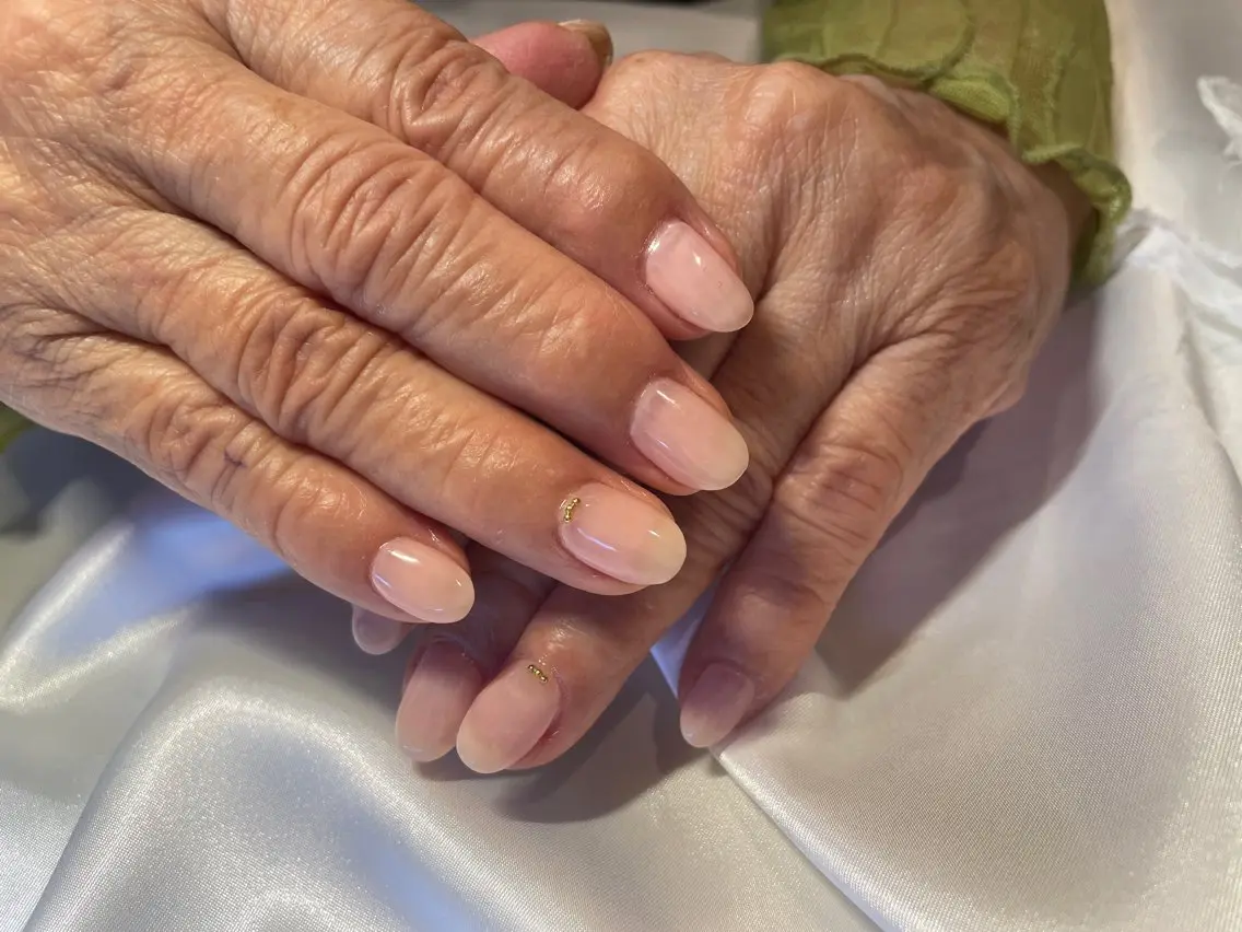 ネイル シンプルネイル ハンドネイル ROPE nail ロペネイルのネイルデザイン