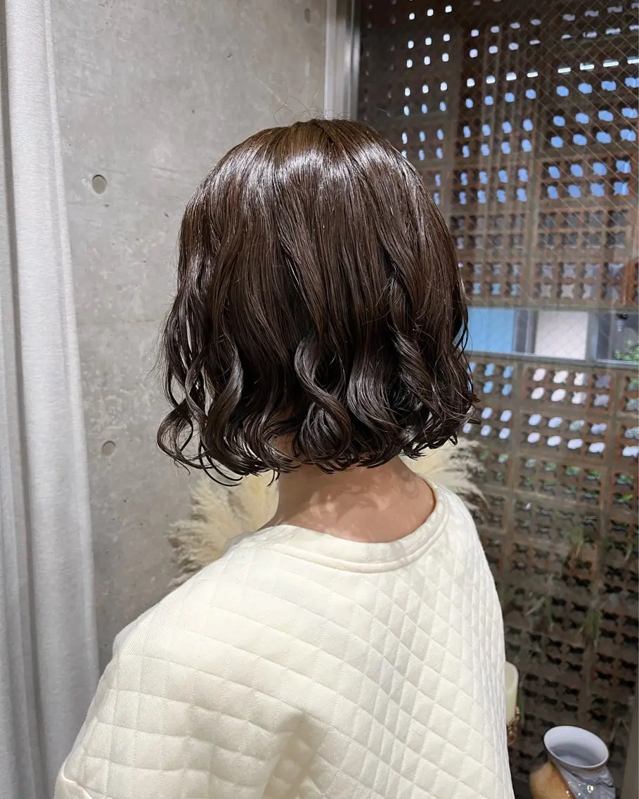ミディアム カラー パーマ カット 表参道🌿赤み消し カラー/チナツのヘアスタイル