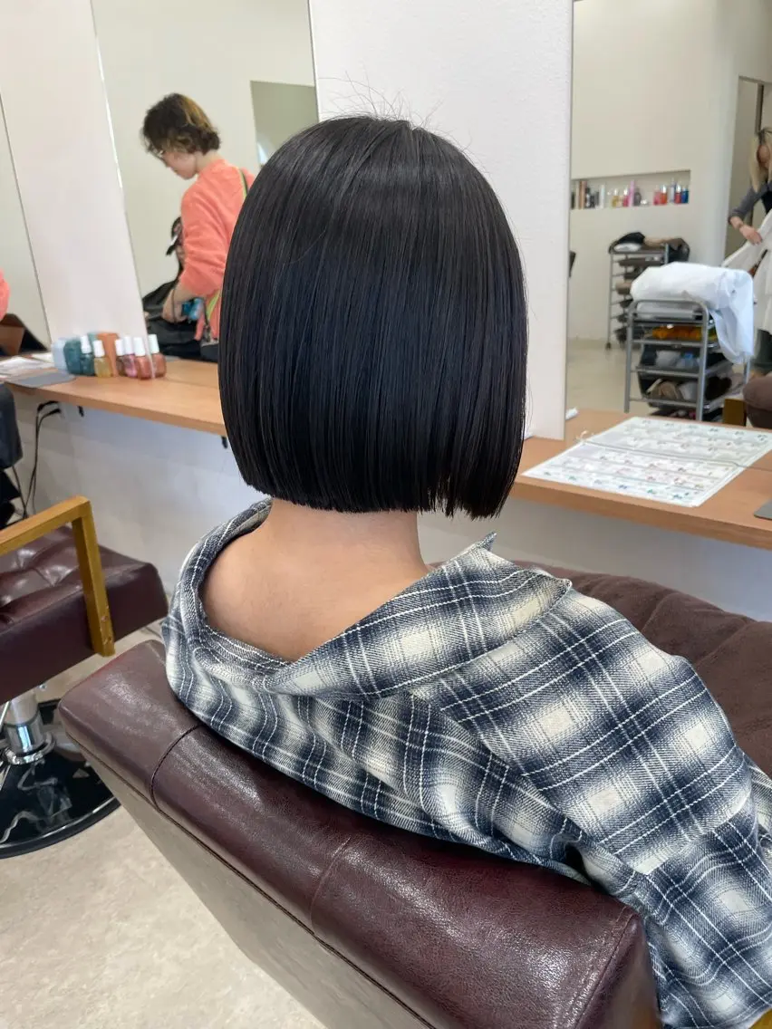 ミディアム カット トリートメント 鈴木 梨瑚のヘアスタイル