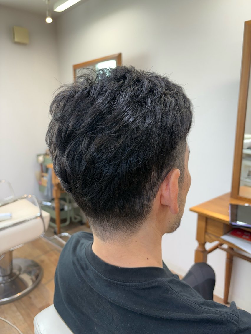 メンズ アップバング 刈り上げ 麻生 湧雅のヘアスタイル