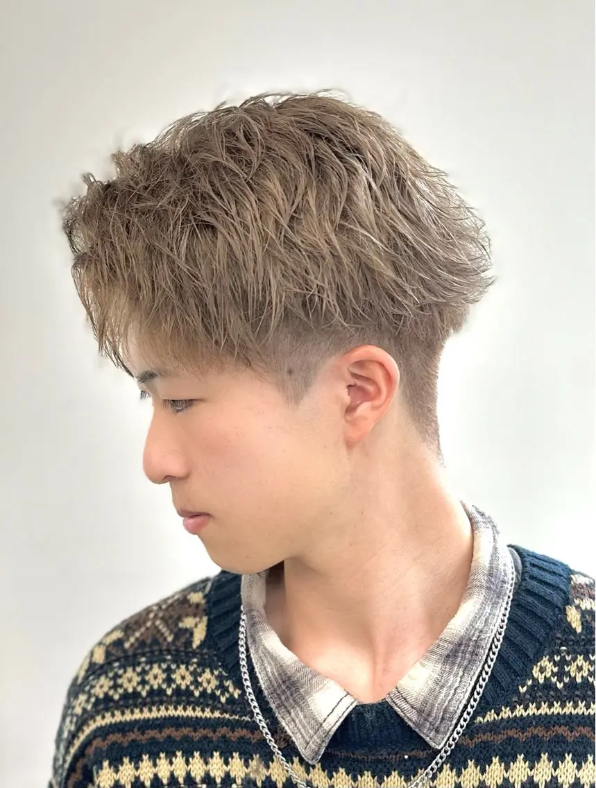 ショート カラー ブリーチ カット ヘアカラー 博多メンズサロン 田中のヘアスタイル