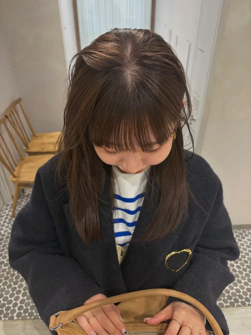 ミディアム カラー ラベンダーカラー 砂原 ひよりのヘアスタイル