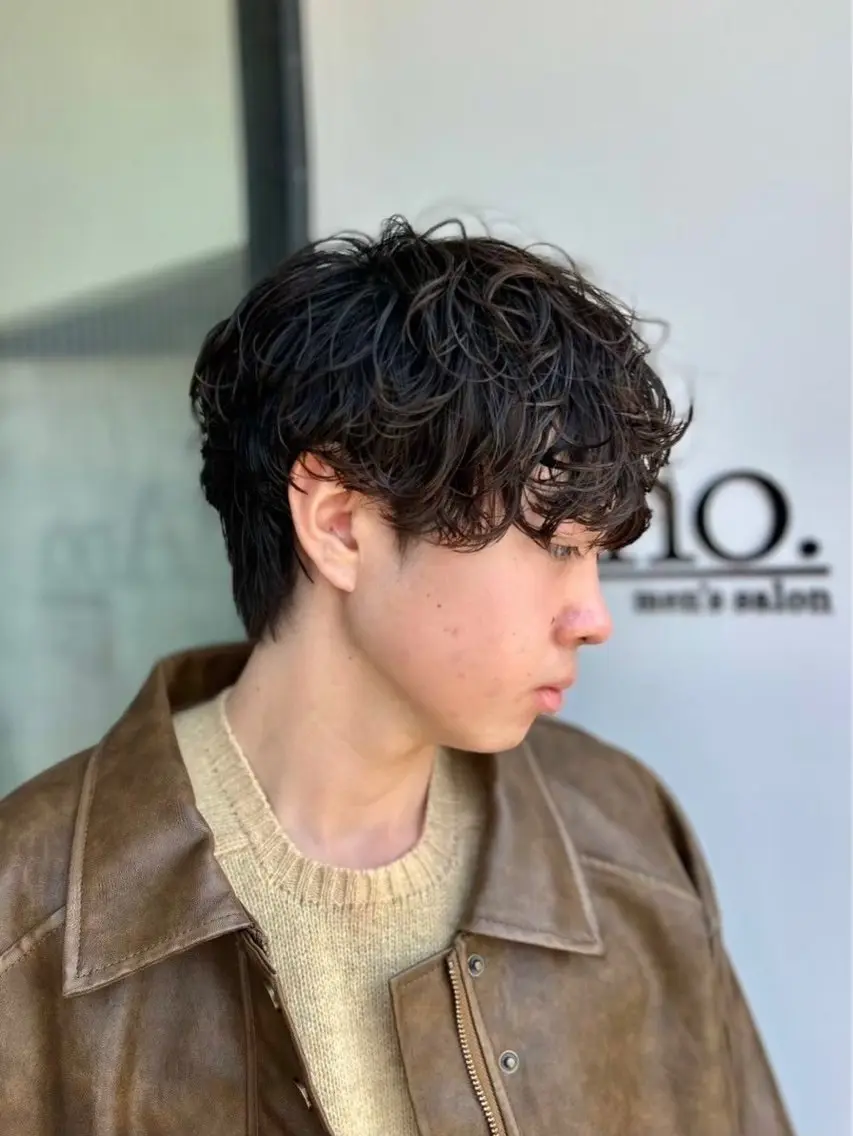 ショート パーマ メンズ 石田 大成のヘアスタイル