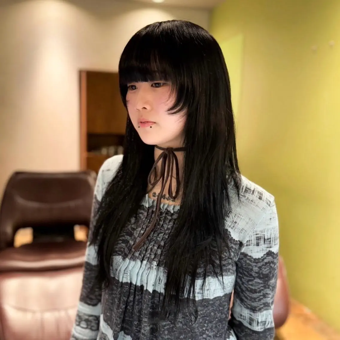 ロング 顔まわりレイヤー レイヤーカット 小顔カット カット メンズミディアム☁️ ✨抜け感ヘア/下村迅のヘアスタイル