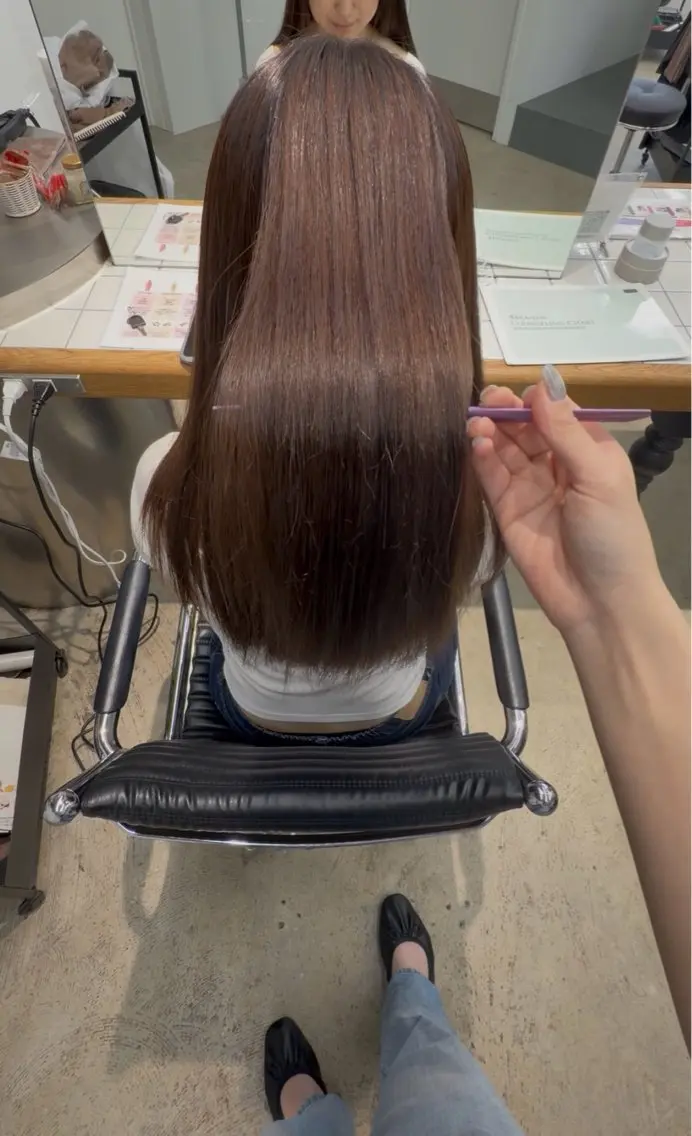 ロング 縮毛矯正 かすみ/名駅徒歩5分 /カットモデルのヘアスタイル