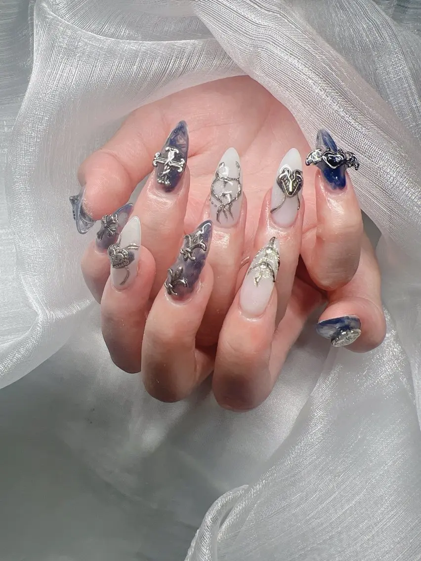 ネイル 長さ出し グラデーション 卒業式 キラキラネイル マグネットネイル ハンドネイル Lee Nailsのネイルデザイン