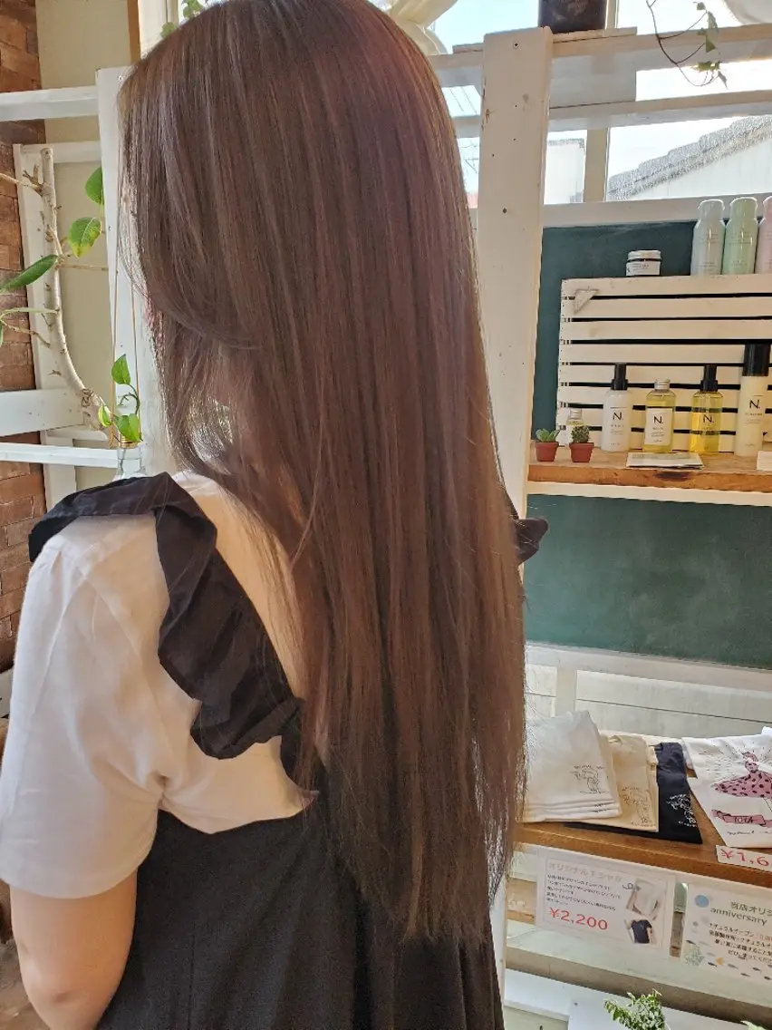 ロング カラー 透明感カラー カット ヘアカラー トリートメント 田中 牧子のヘアスタイル