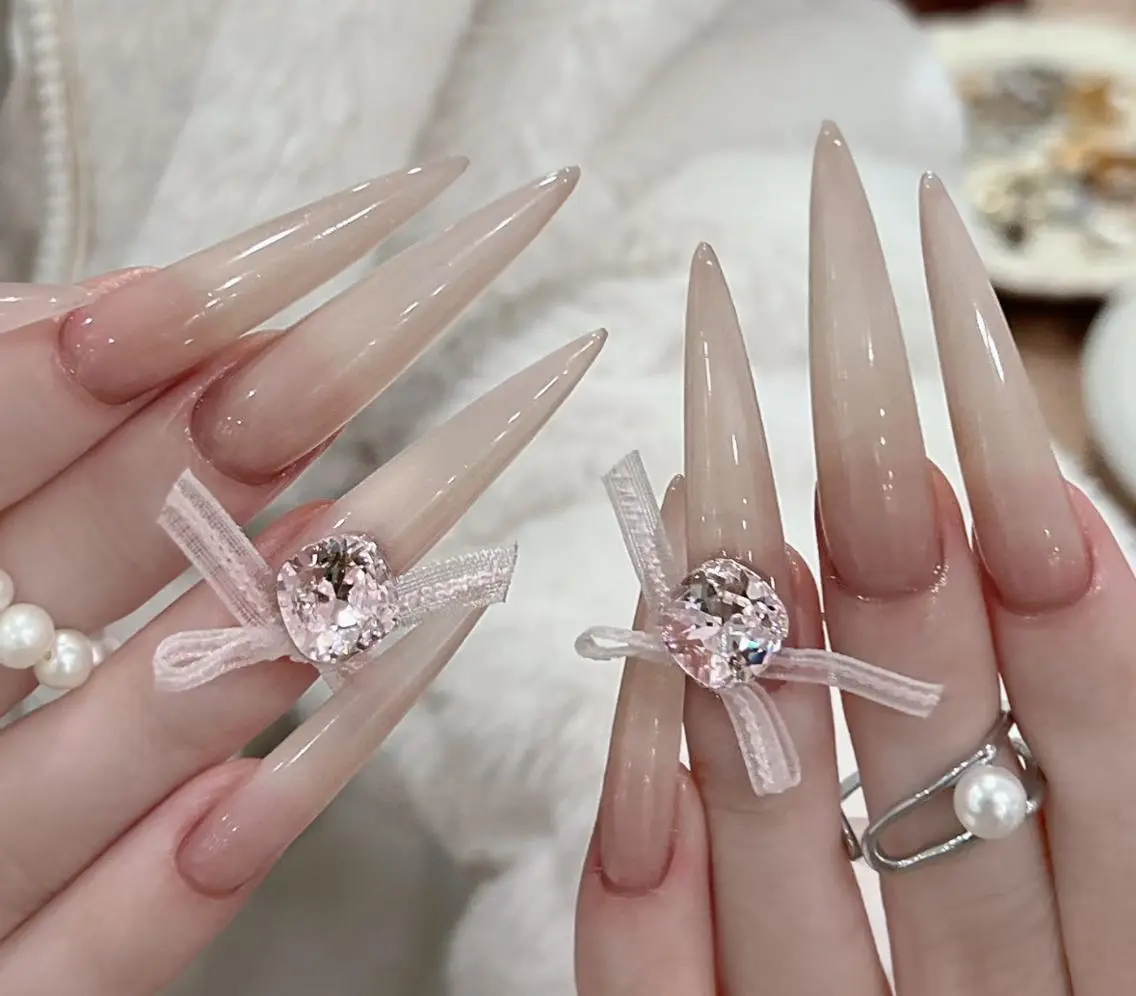 ネイル ハンドネイル 🎀 UU_nailのネイルデザイン