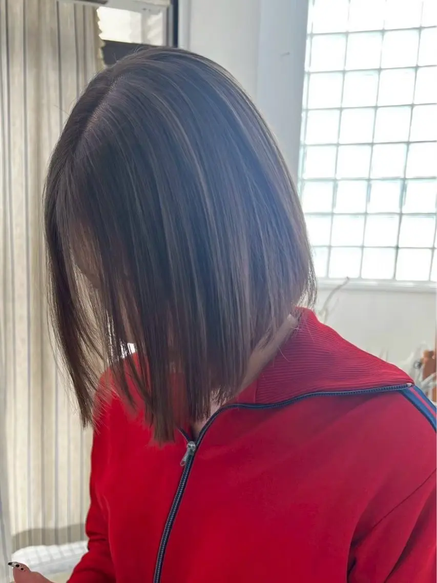 ミディアム ヘアカラー トリートメント LOMARLIE / yunaのヘアスタイル