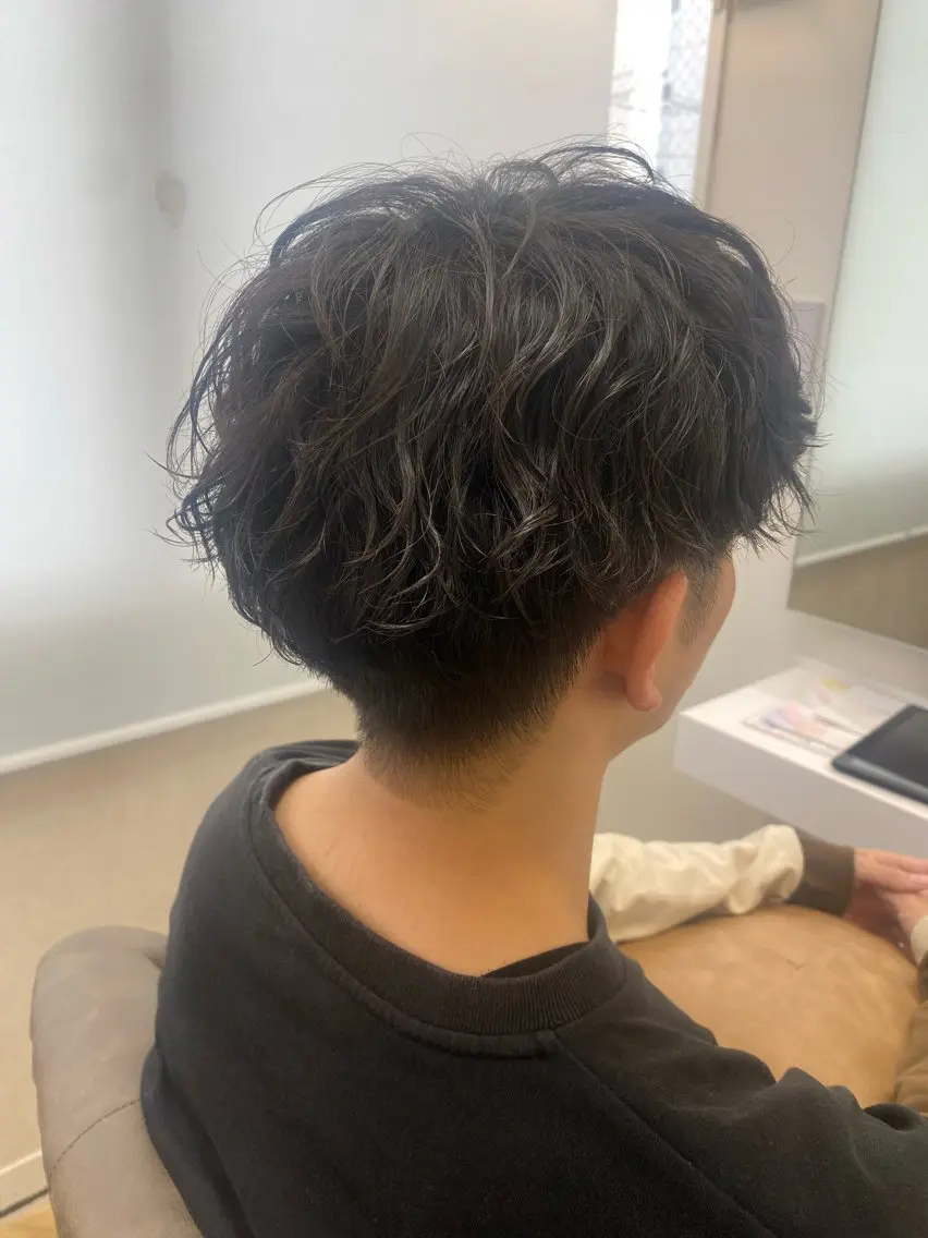 ショート パーマ メンズ メンズパーマ ツーブロック カット パーマ [メンズカット］日高 伸太朗tocca船橋のヘアスタイル