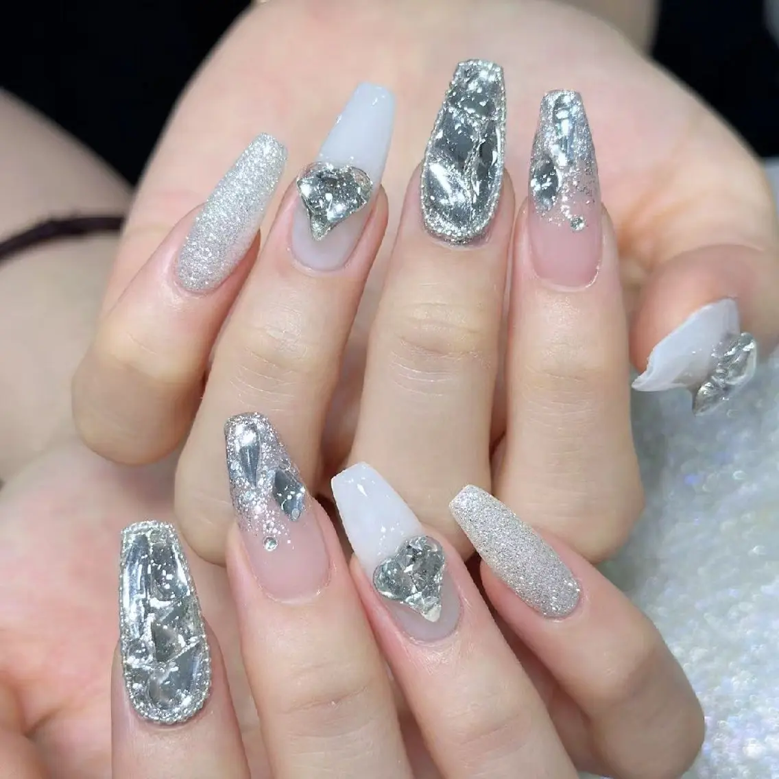 ネイル ハンドネイル Queen's ゆなのネイルデザイン