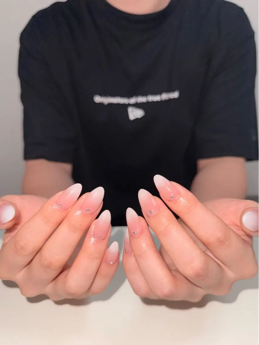 ネイル ハンドネイル BERA NAILSのネイルデザイン