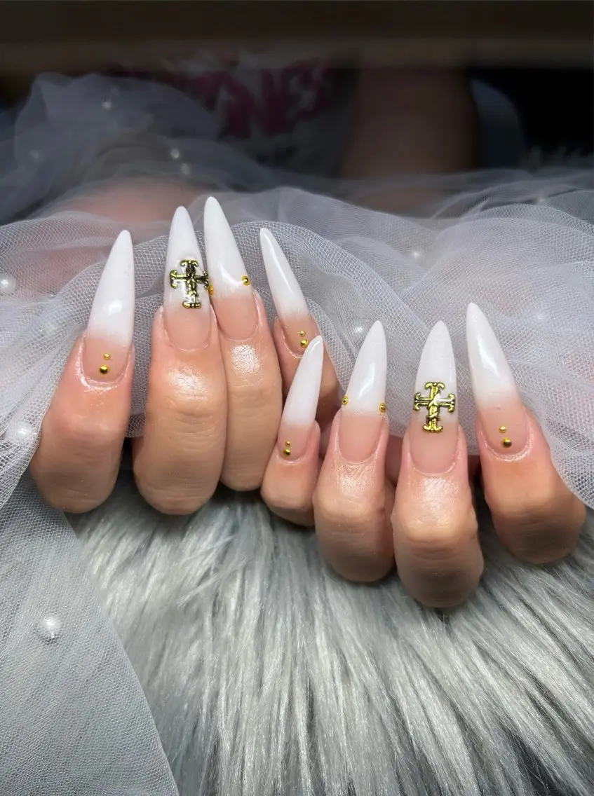 ネイル グラデーション ホワイト ハンドネイル JFYnail ゆいのネイルデザイン