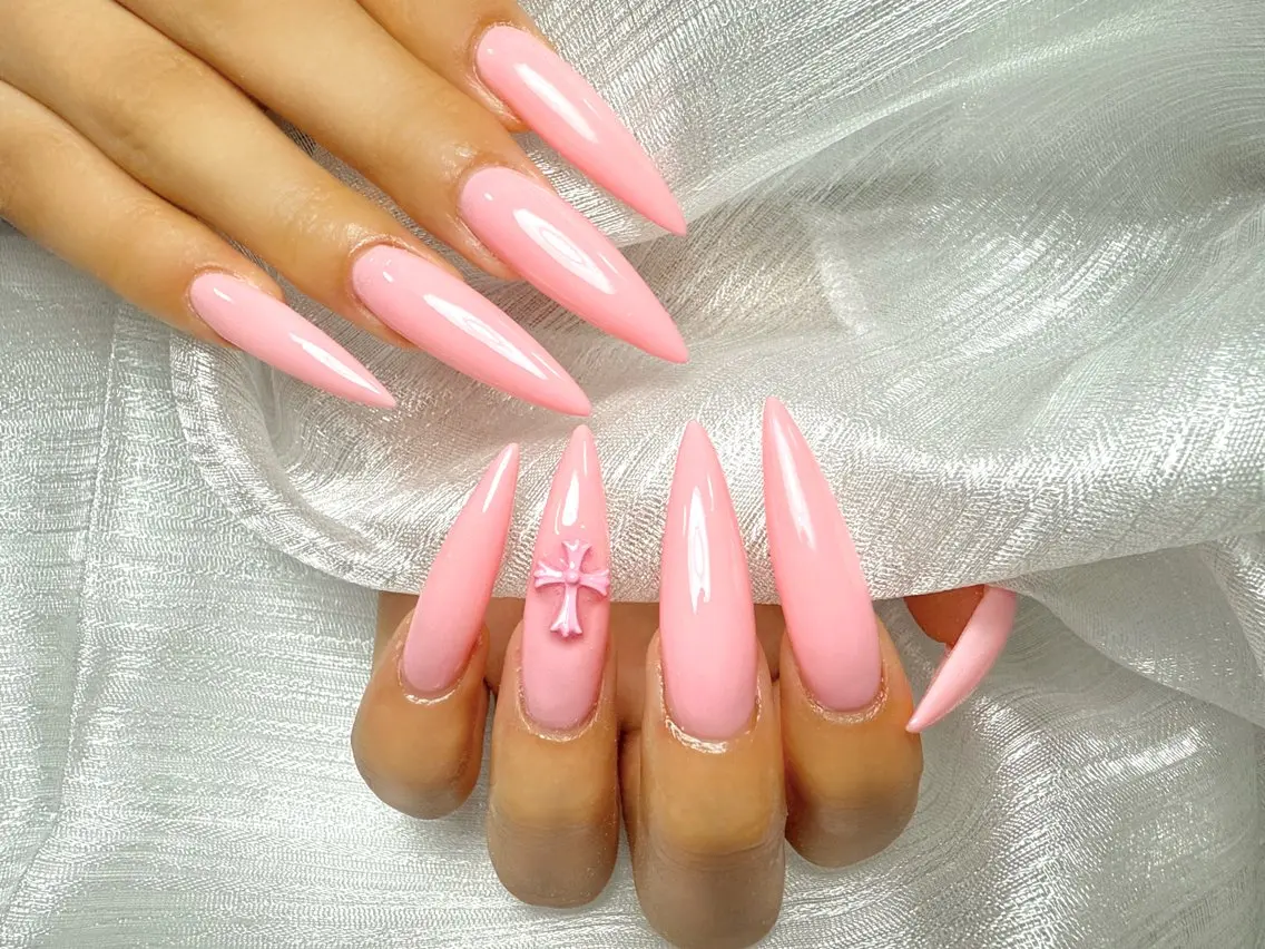 ネイル ワンカラーネイル ハンドネイル ハンドケア L. Nailのネイルデザイン