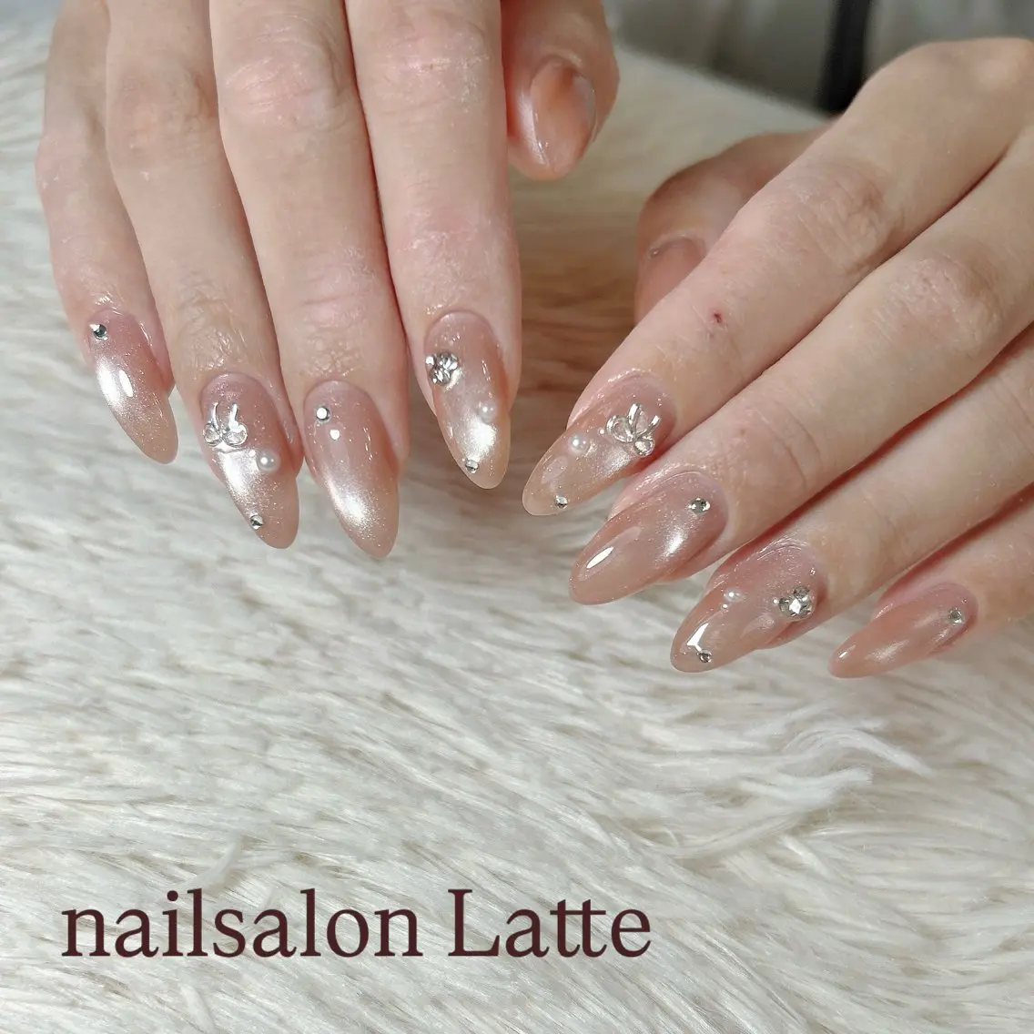 ネイル Nailsalon Latteのネイルデザイン