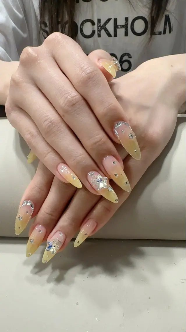 ネイル 伊藤 仙奈のネイルデザイン