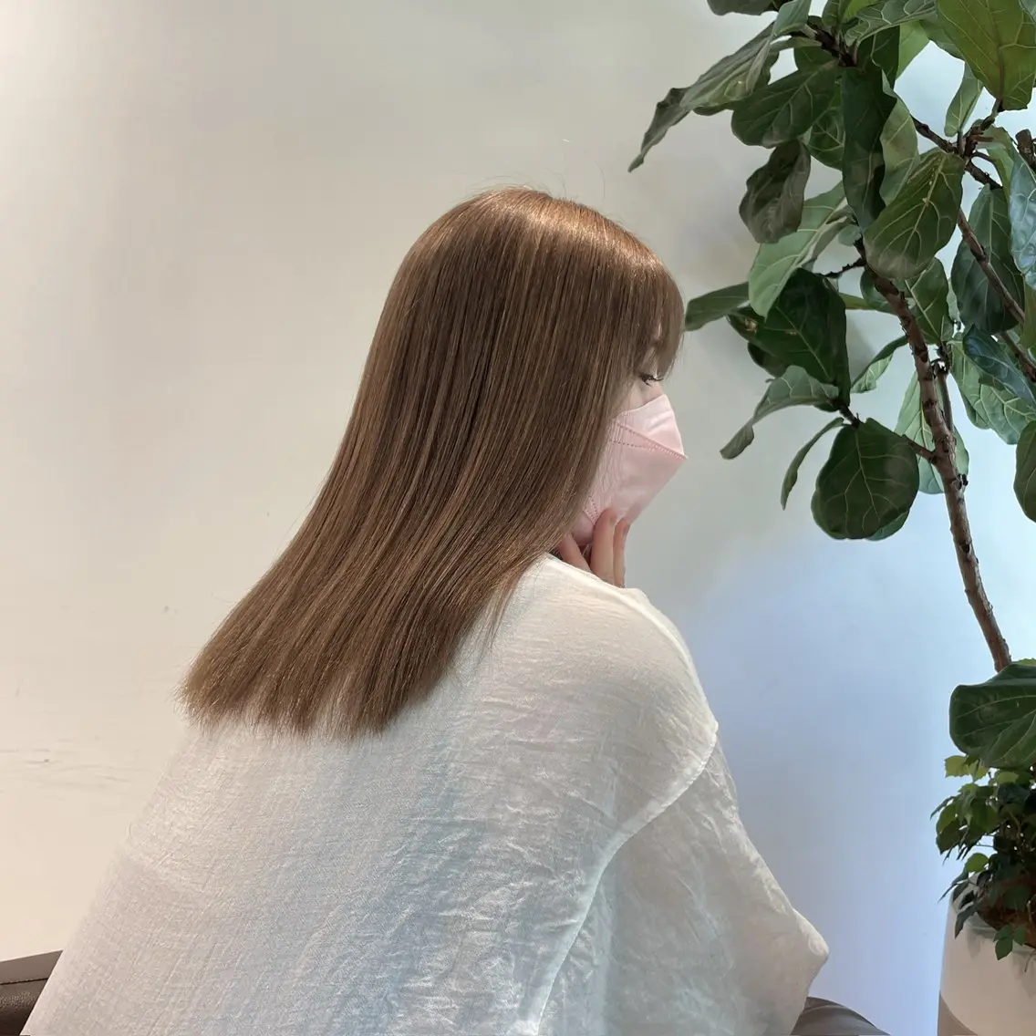 セミロング カラー ブリーチ 韓国風カラー🤎 𝒄𝒉𝒊𝒌𝒂のヘアスタイル