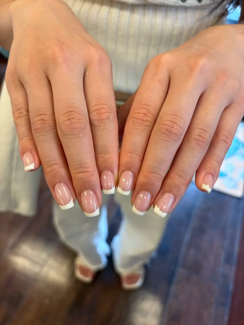 ネイル ハンドネイル AMI 美フォルムネイルのネイルデザイン