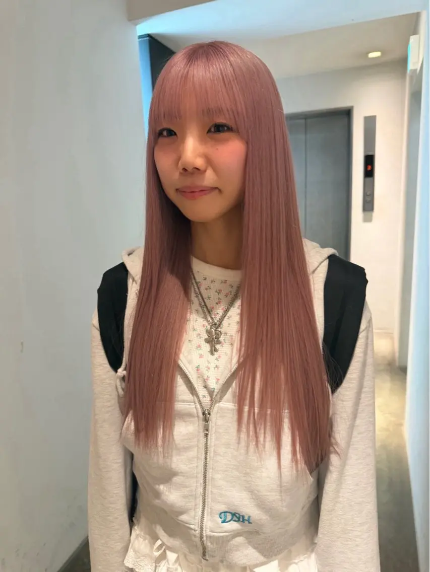 ロング ヘアカラー ✶ ERIKA ✶ モデル募集🪽‪のヘアスタイル
