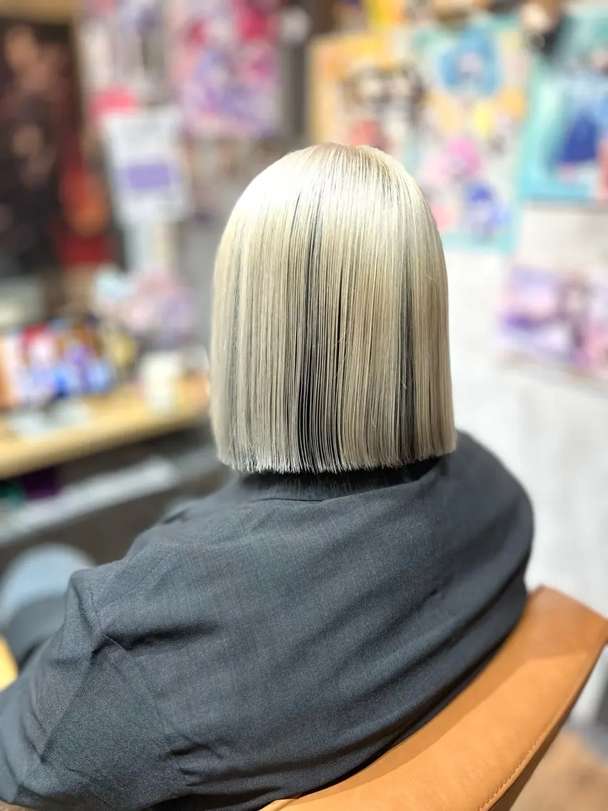 ミディアム カラー ブリーチ カットモデル募集中 🥀タカハシ🥀のヘアスタイル