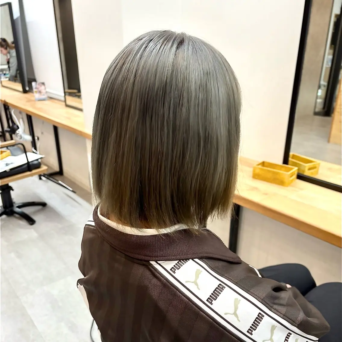 カラー ブリーチ 透明感カラー グレージュ オリーブグレージュ オリーブグレー 樋口 江理香のヘアスタイル