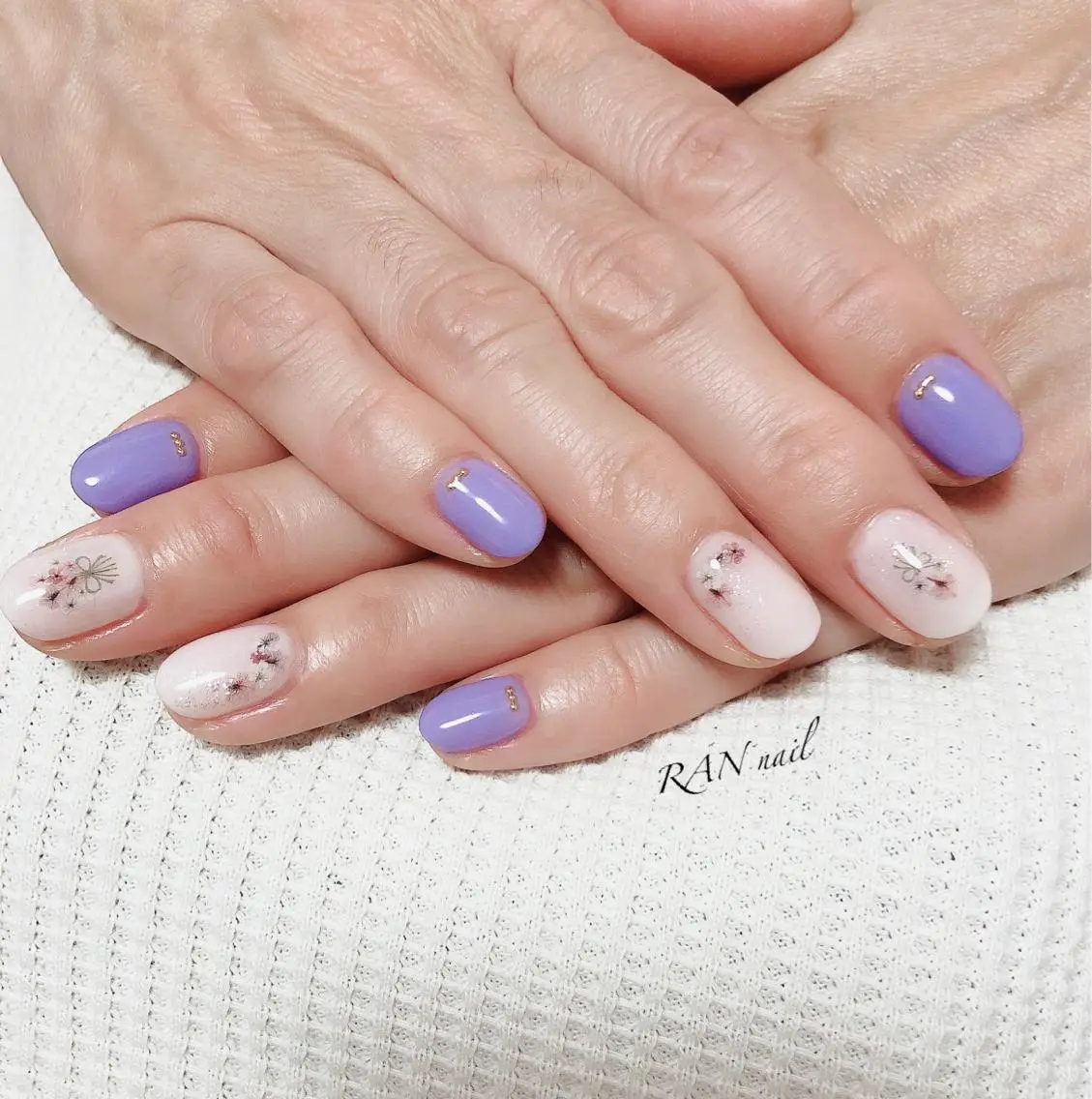 ネイル フラワーネイル フットネイル オフィスネイル 春ネイル 冬ネイル ハンドネイル フットネイル RAN nailのネイルデザイン