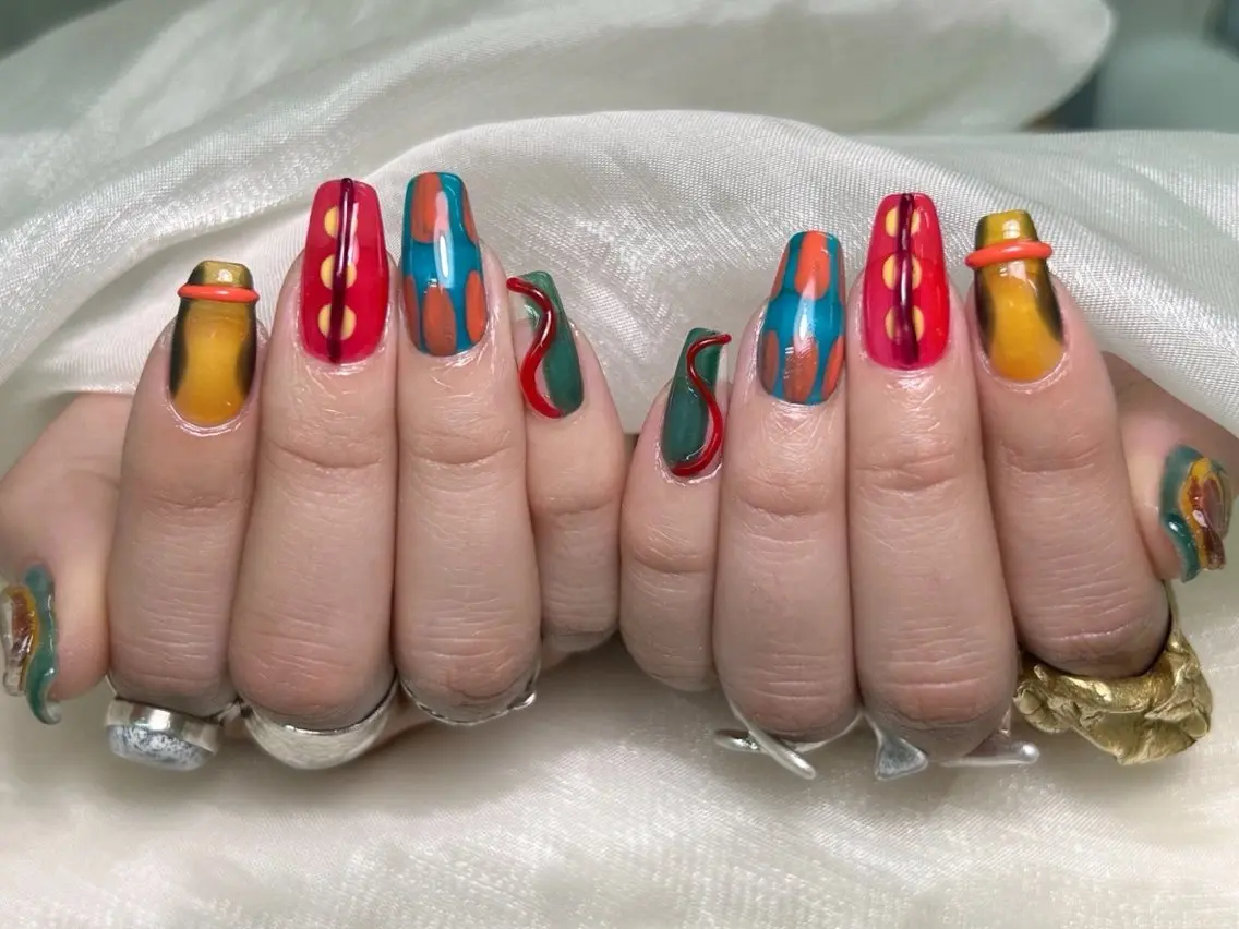 ネイル lucky nail 歌舞伎町のネイルデザイン