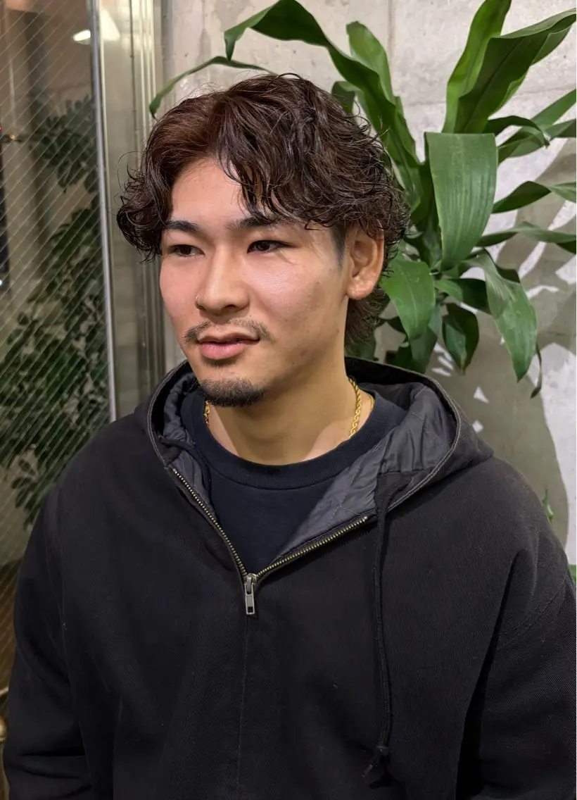 ショート パーマ メンズ メンズパーマ スパイラルパーマ カット 山口 陽平のヘアスタイル