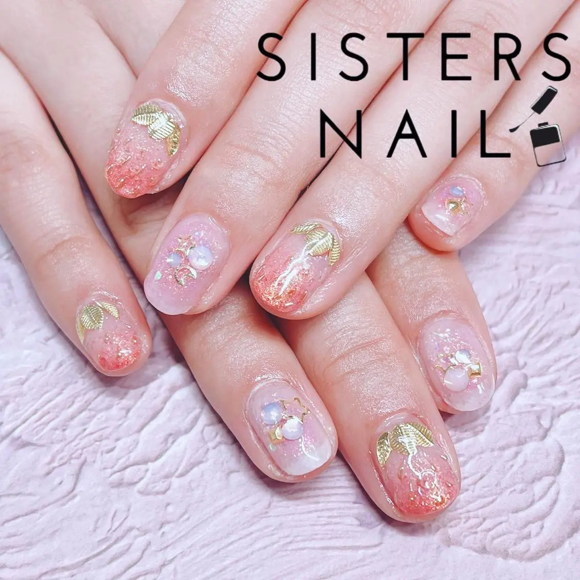 ネイル アートネイル チークネイル ミラーネイル ピンク 春ネイル ハンドネイル ハンドケア sisters nail.fのネイルデザイン
