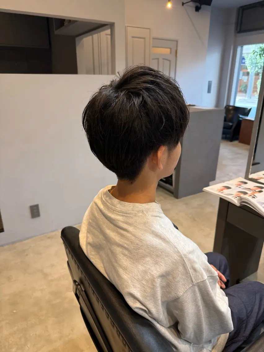 ショート メンズ Babylone 飯尾 香音のヘアスタイル