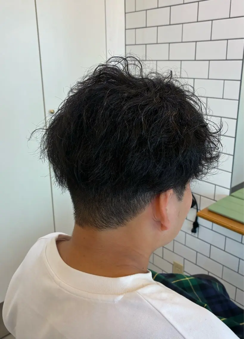 「大人かっこよく🐺」カット+パーマ💐(ブリーチ、ストパー❌の写真