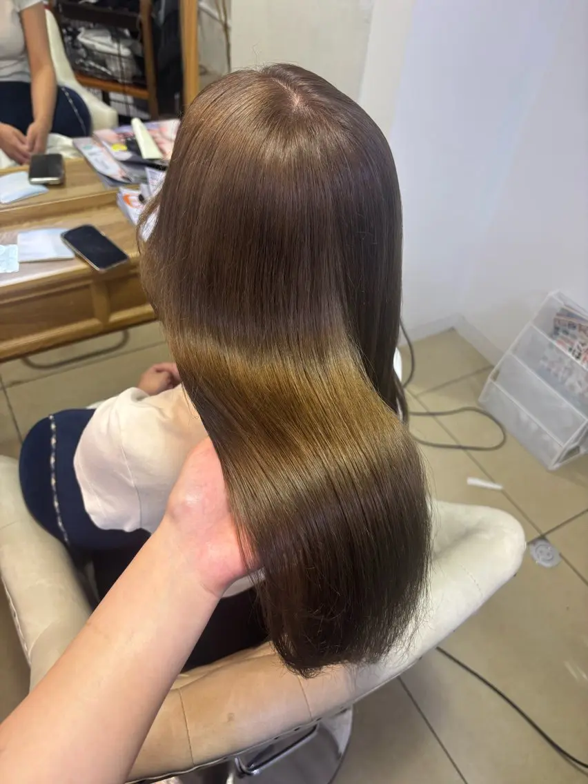 セミロング ヘアカラー トリートメント eMu透明感カラー ちゅる髪yuki✩のヘアスタイル
