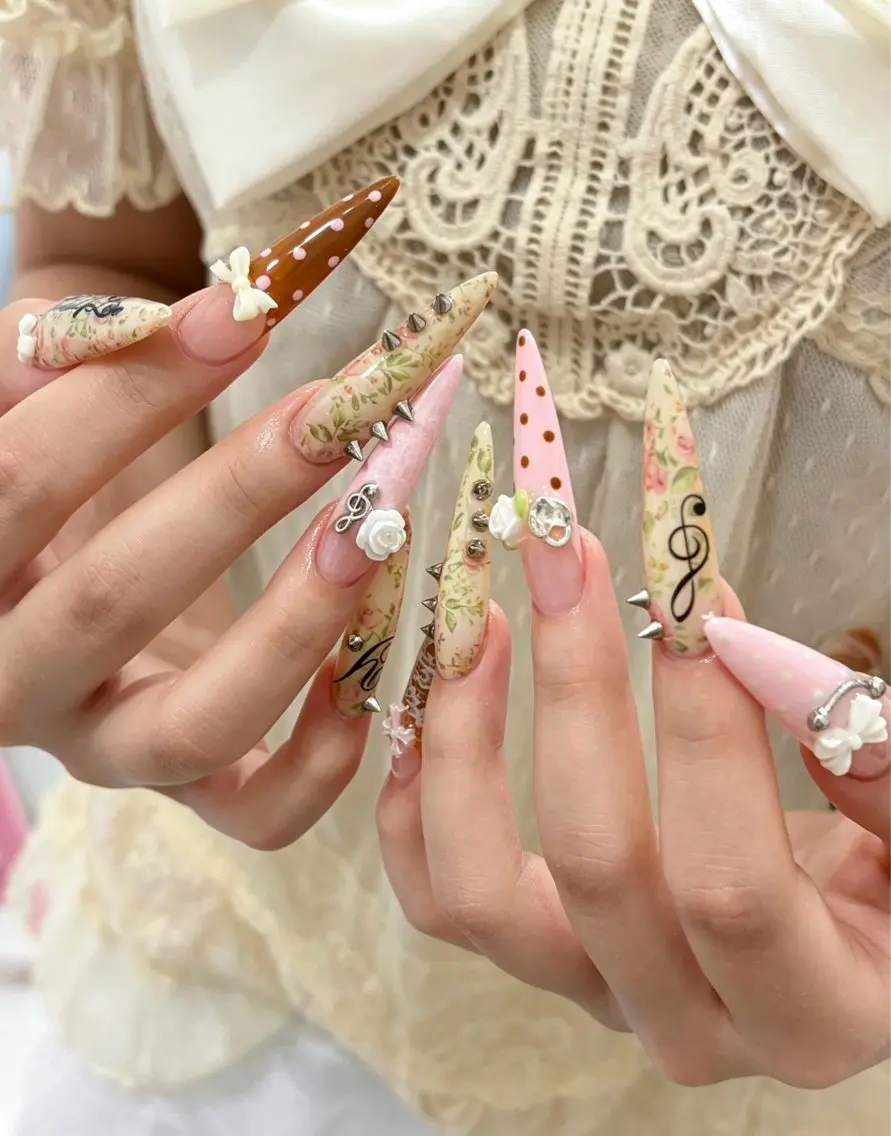 ネイル ハンドネイル VELA ネイルサロンのネイルデザイン