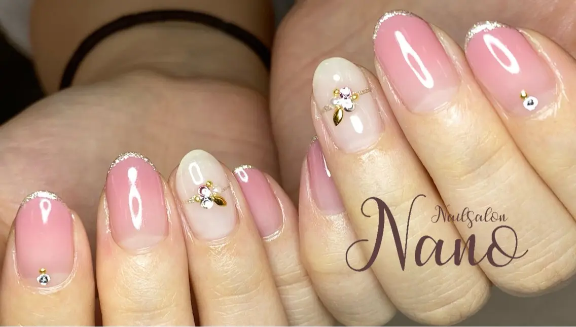 ネイル ハンドネイル Isshiki Nanoのネイルデザイン