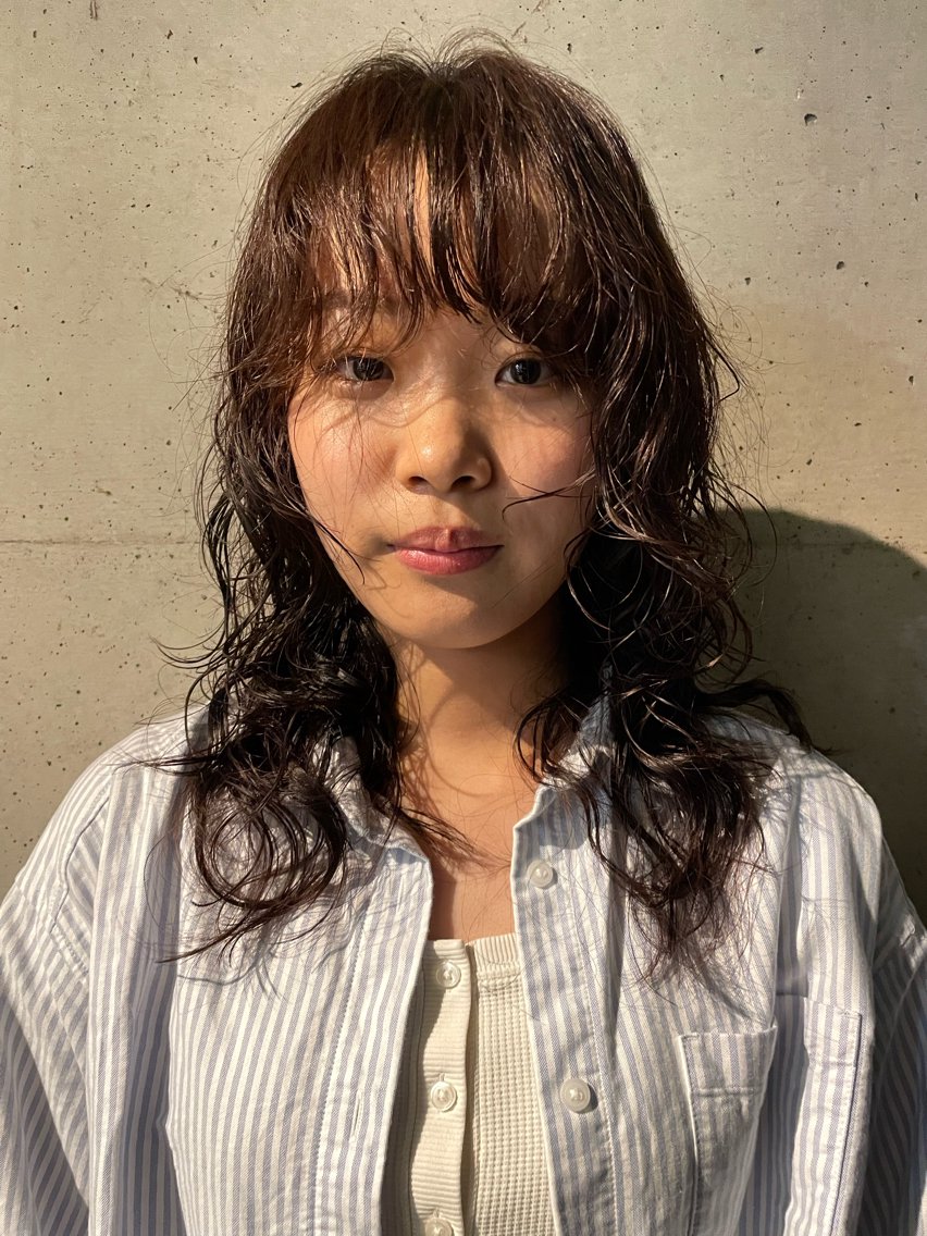 セミロング パーマ ナガシマ マイのヘアスタイル
