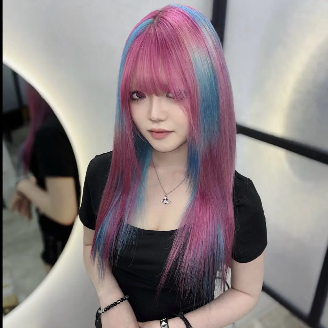 ロング カラー ヘアカラー Ren. 🦋デザインカラーのヘアスタイル