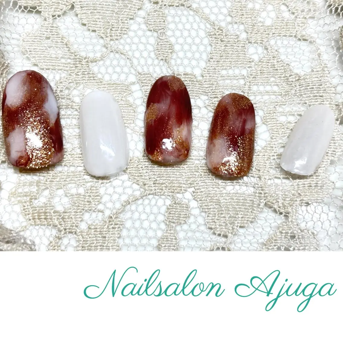 ネイル ブラウン ゴールド ラメ(グリッター) ニュアンスネイル 冬ネイル Nailsalon Ajugaのネイルデザイン