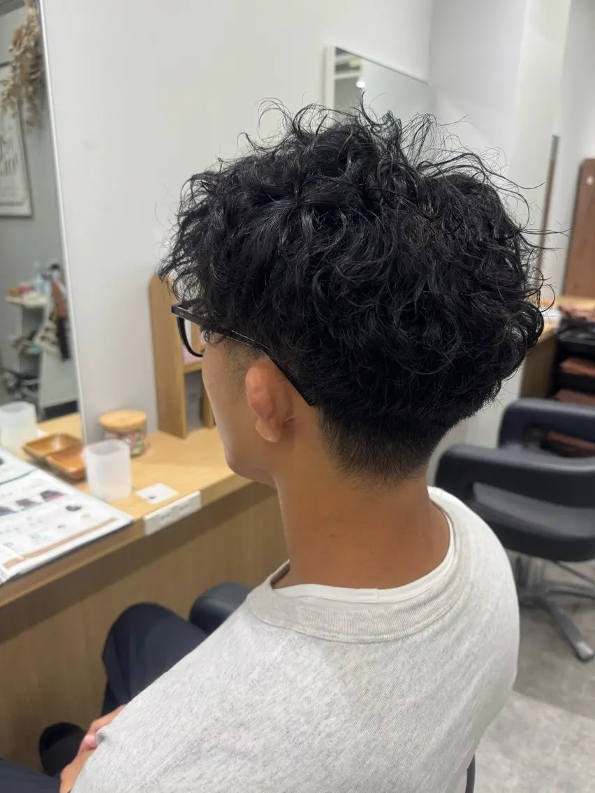 ショート パーマ メンズ メンズパーマ くせ毛 カット パーマ AVANCE.京橋/ annaのヘアスタイル
