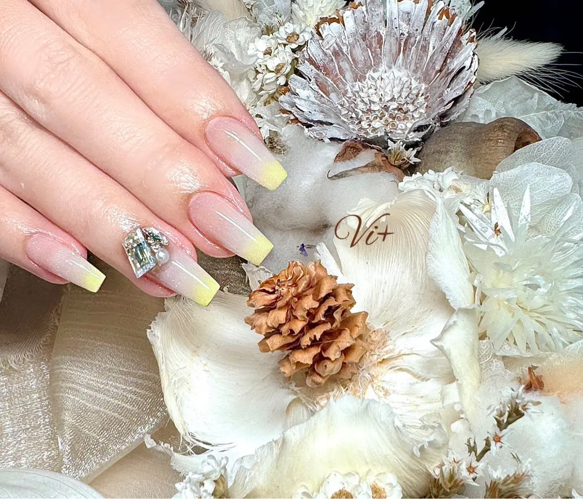 ネイル ハンドネイル ✨Nailsalon Vi+✨のネイルデザイン