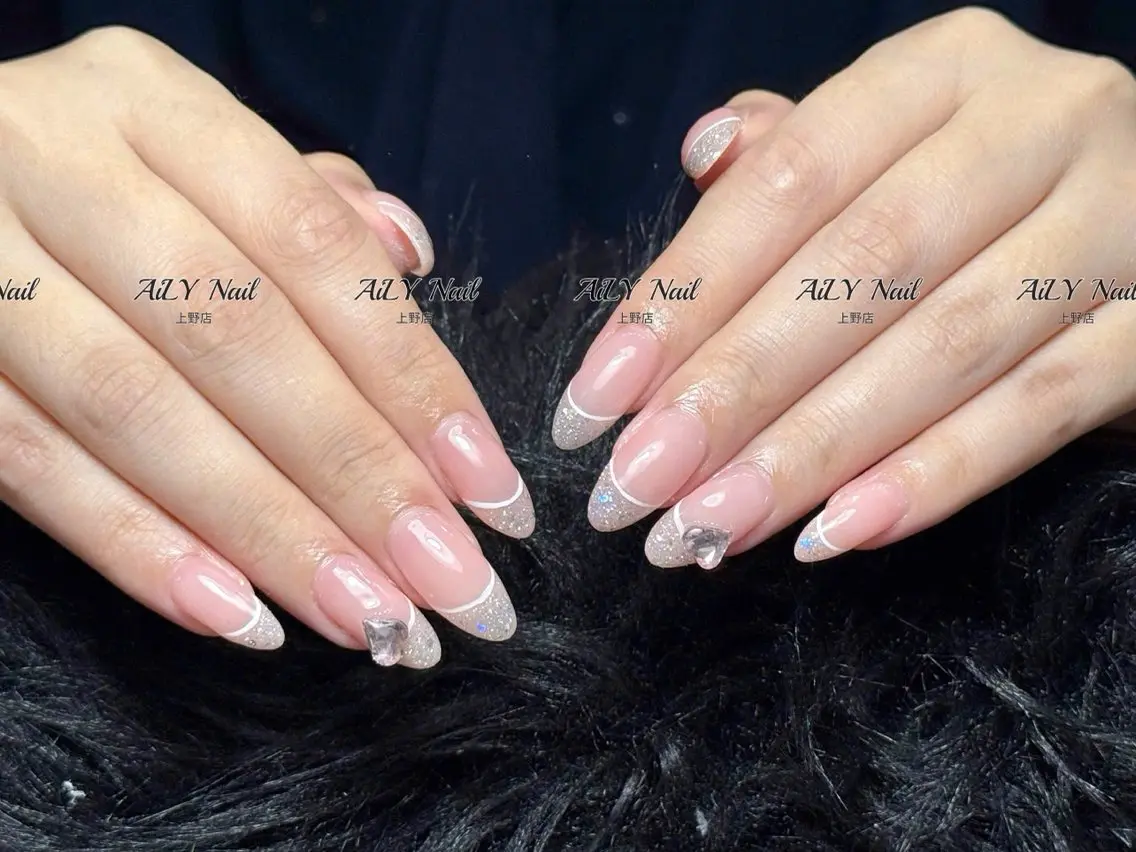 ネイル アートネイル ジェルネイル マグネットネイル ニュアンスネイル シンプルネイル ハンドネイル AiLy Nail 上野店のネイルデザイン