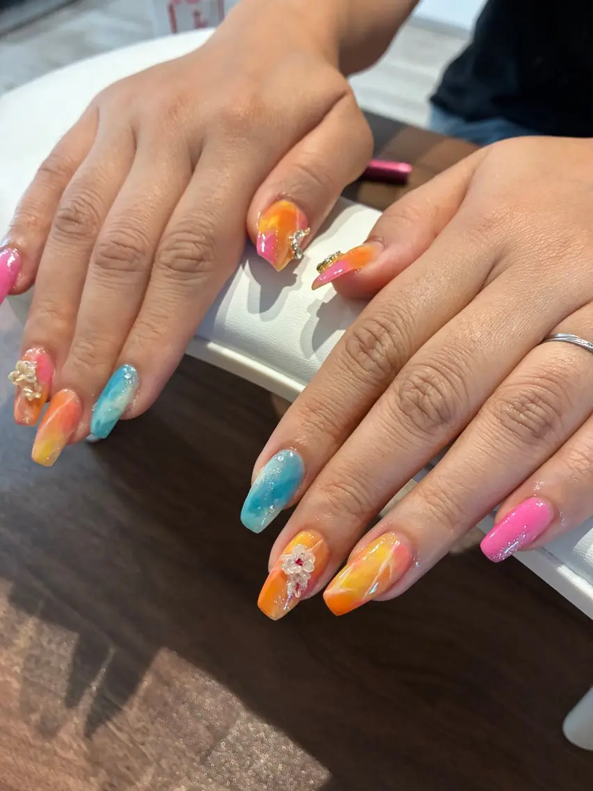 ネイル H ibikiのネイルデザイン